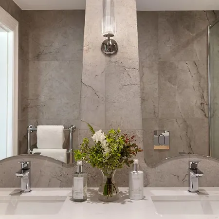 호텔 Royal Townhouse