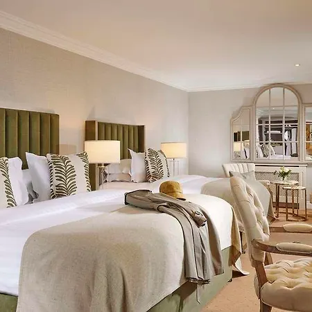 Royal 4* Килларни