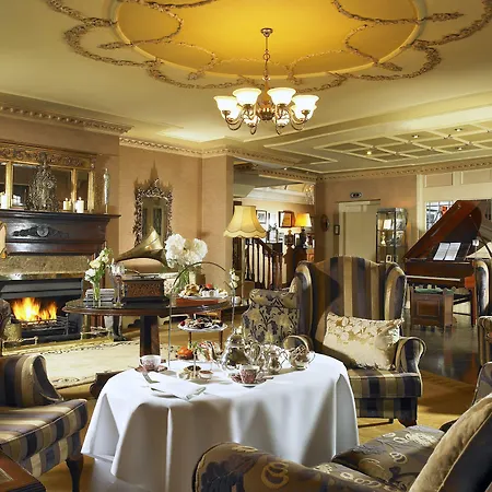 Royal Townhouse Hotel 4*