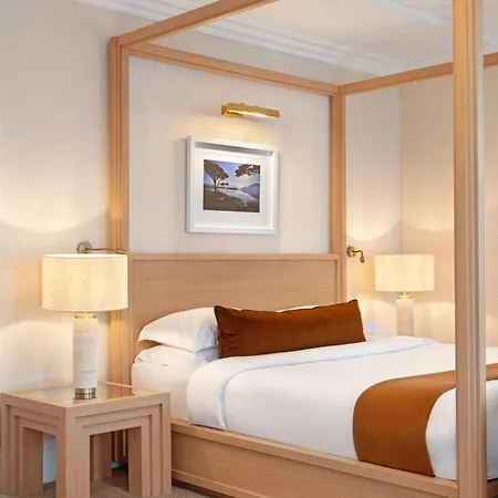 Hotel Royal Townhouse 4*