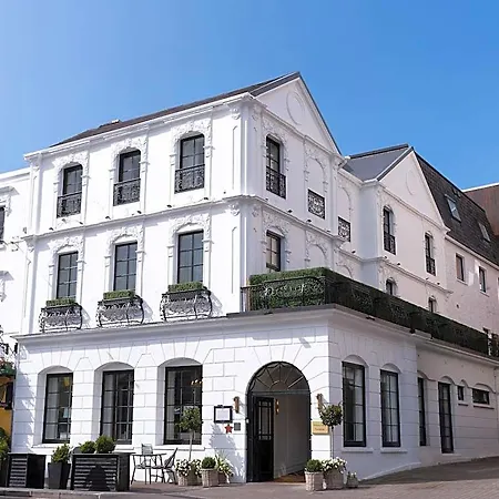 Hotel Royal Townhouse 4*