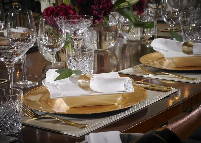 Royal Townhouse 호텔 4*