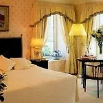 Hotel Royal Townhouse 4*